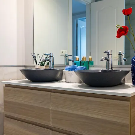 Ab Properties: Design Penthouse With Pool View In Marbella's Golden Mile Apartment Marbella